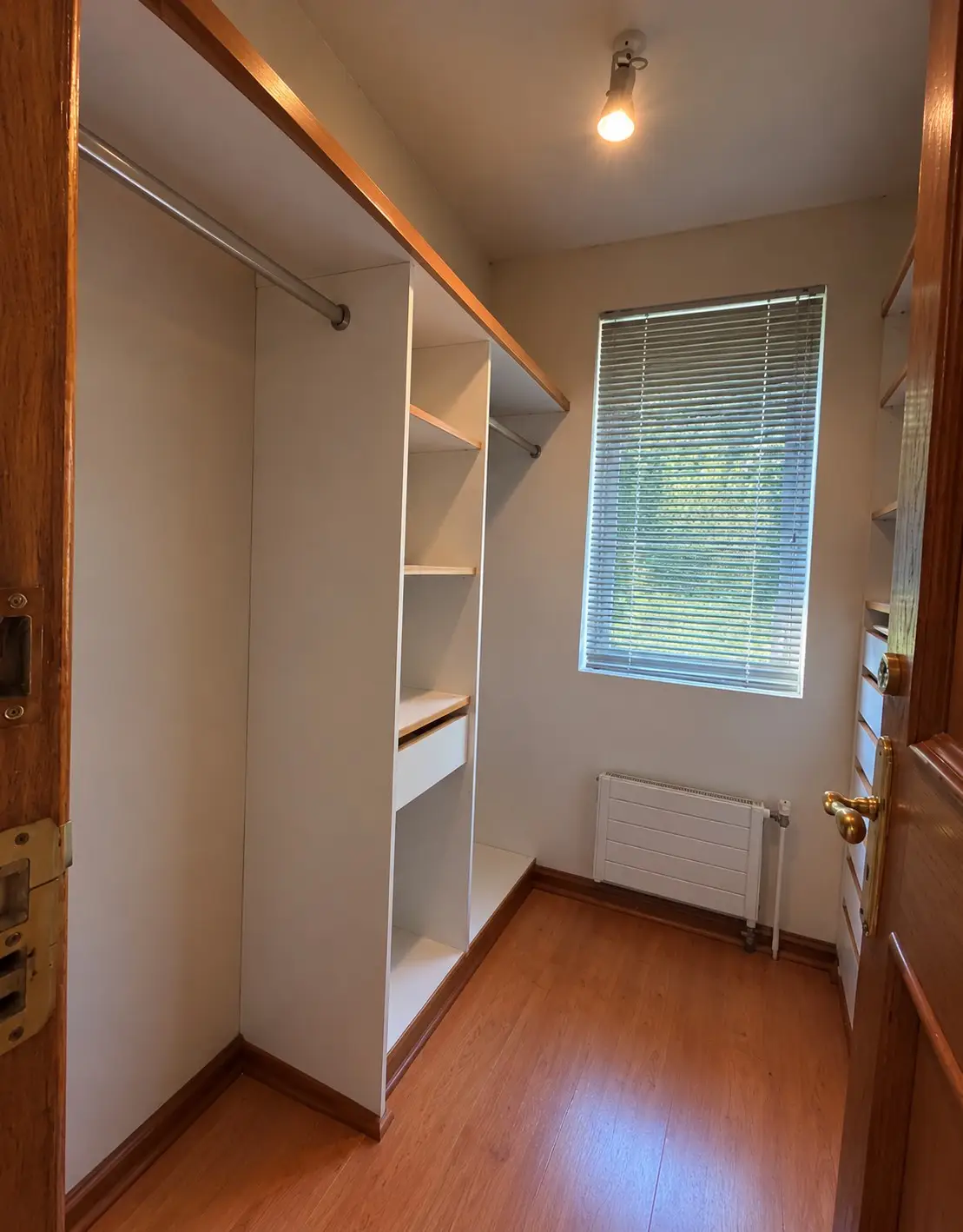 walkin closet